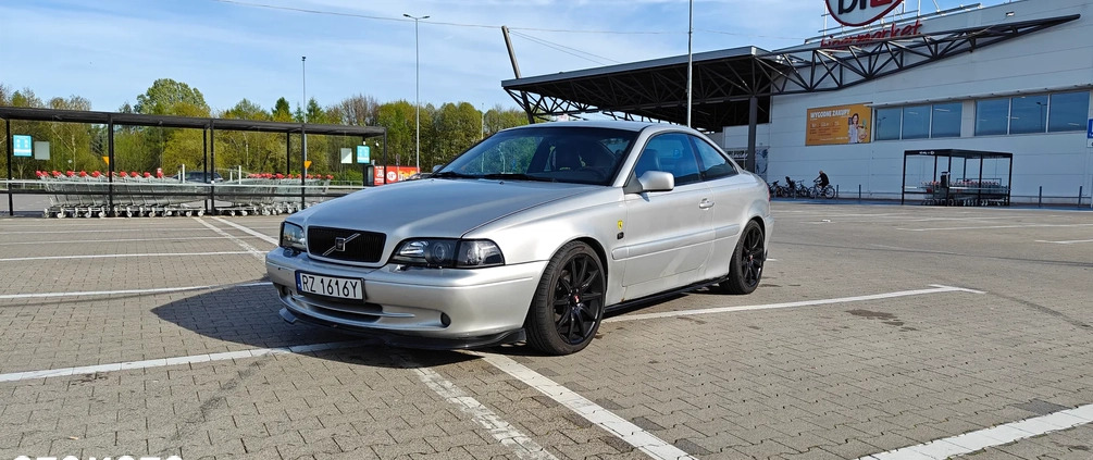 podkarpackie Volvo C70 cena 22900 przebieg: 380786, rok produkcji 1998 z Rzeszów